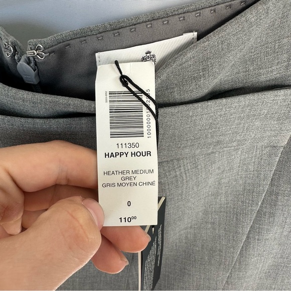 Babaton Grey Asymmetrical Mini Skirt Size 0 NWT Film Worn - Picture 6 of 9